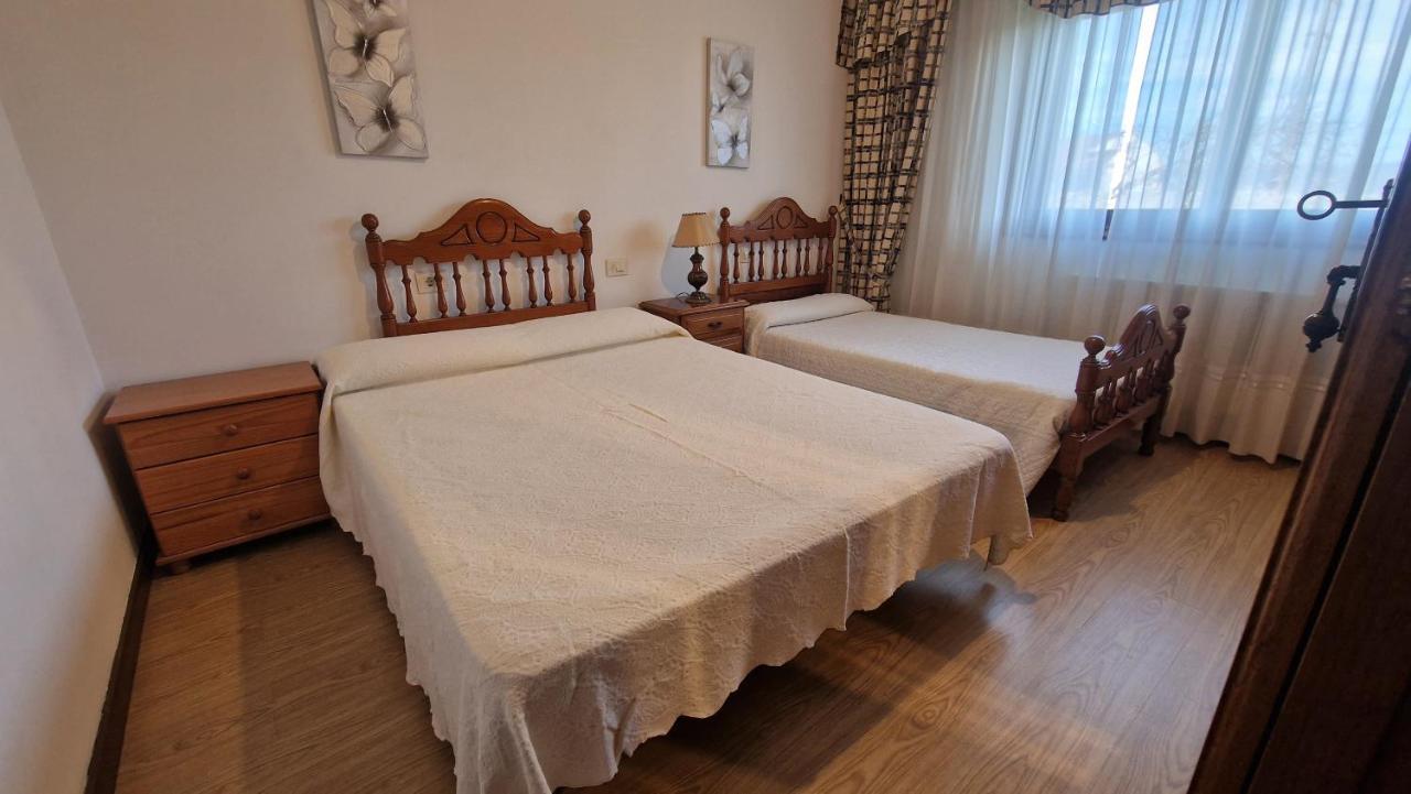 Casa Celia Camino Portugues Apartment Tui Bagian luar foto